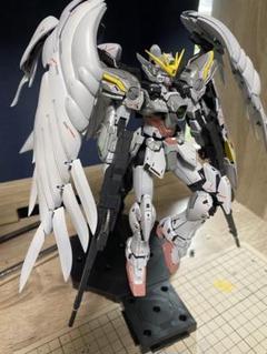 MG ウイングガンダムゼロEW Ver.Ka ストーホワイト風全塗装 MG ウイングガンダムゼロEW Ver.Ka ストーホワイト風全塗装