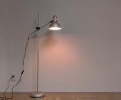 IKEA テルティアル ヴィンテージ フロアスタンドライト フロアランプ 照明