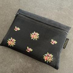 プチポアン ❤︎ プチポワン 刺繍 お札入れ 財布 - メルカリ