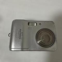 Nikon★COOLPIX L18★便利な乾電池❤️使用感は有りますが機能は正常 Amazon | Nikon デジタルカメラ COOLPIX L28 有効画素数2005万