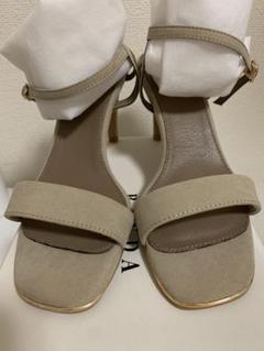 新品、未使用　RANDAサンダル