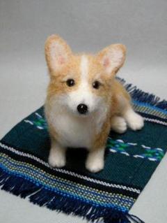 羊毛フェルト　コーギー　ハンドメイド