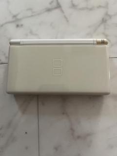 任天堂 DS Lite ゲーム機白い中古稼動品、本体のみ