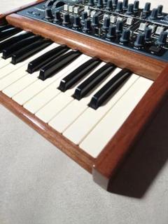 【中古品】 Arturia minibrute アナログシンセサイザー Yahoo!オークション -「arturia minibrute」(キーボード