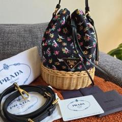 人気早い者勝ちです【PRADA 】ツバメ 花柄キャンバス 2way