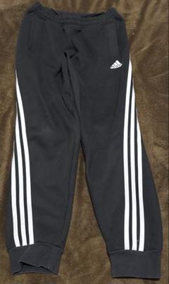 adidas トレーニングパンツ 黒 150cm