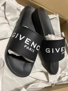 人気のファッションブランド! ジバンシイ GIVENCHYミンクファーラバーフラットサンダル ブラック - サンダル