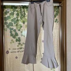 オリーブグリーン サスペンダーワイドレッグパンツ ピンクハウス