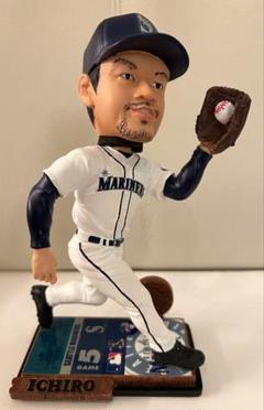 イチロー ボブルヘッド 5000体限定