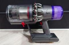 ジャンク品 Dyson V11 Fluffy sv14 本体のみ ダイソン V11 Fluffy SV14 FF ジャンク品 - 掃除機・クリーナー
