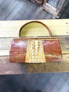 クロコダイルバッグ　クロコレザー　レザーバッグ　ビンテージ　ハンドバッグ