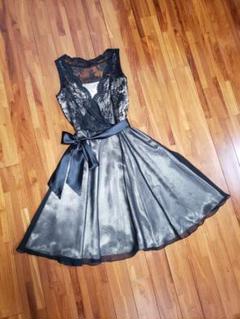 レース Aラインドレス 黒　M
