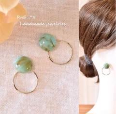 【人気】ドイツ製マーブルカボション&ゴールドリング 大人可愛い♡ピアス
