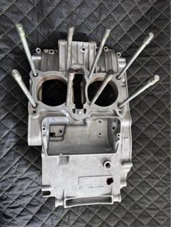 41824 スズキ GS400 エンジン 右側 クラッチ カバー