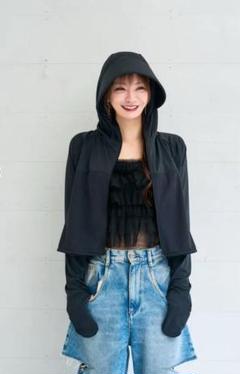 成瀬愛里　遮光パーカー　BLACK ブラック　黒　パーカー　忍　UVカット 成瀬愛里さん 遮光パーカー 忍 ブラック - メルカリ