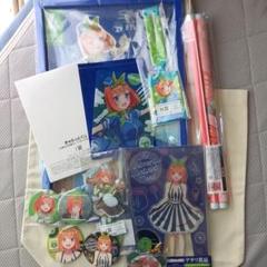 五等分の花嫁　きゃらっとくじ　あたり付き缶バッジ　中野四葉12点セット 五等分の花嫁 きゃらっとくじ あたり付き缶バッジ 中野四葉12点