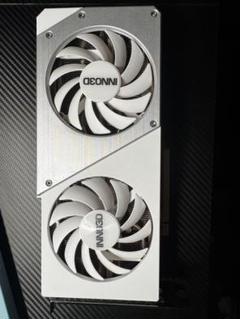 GeForce RTX4070 ホワイト