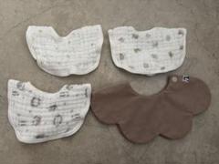 コニー　アカチャンホンポ　スタイ 4枚セット