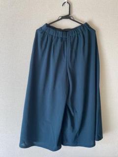 【しまむら】ハレイロ　ワイドパンツ　ダークグリーンのサムネイル