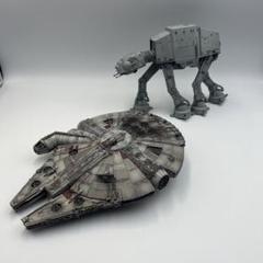 スターウォーズ　ゼンマイで動く AT- AT と AT-ST ［カスタム品］レア Shocking Walking Feature!] Custom Motorized RC LEGO Star
