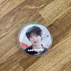 最終値下げ！straykids リノ缶バッチ　トレカ　ステッカー　スマホリング 2025年最新】straykidsリノ 缶バッジの人気アイテム - メルカリ