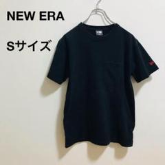 【NEW ERA】Tシャツ 袖ロゴ 黒 綿100% Sサイズ 人気 赤ロゴ