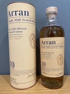 Arran シングルアイランドモルトウイスキー 限定版 2000年 43% Arran シングルアイランドモルトウイスキー 限定版 2000年 43%