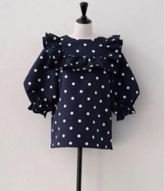 美品 オーガ OHGA 裾フリル半袖ブラウス FRILL BLOUSE 近年 2025年最新】ohga ブラウス フリルの人気アイテム - メルカリ