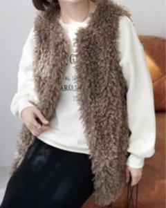 IENA / イエナ | 2023AW | カーリー ファー ジレ ベスト | F | ベージュ | レディース IENA - IENAカーリーファージレ ベスト イエナ ファーベスト