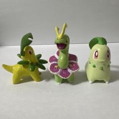 レア ポケモン モンコレ 初期 チコリータ ベイリーフ メガニウム 3体セットのサムネイル