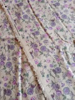 生地COSMO TEXTILE★綿麻シーチング花唐草パープルカラー