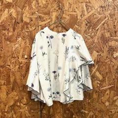 美品‼️ LE CIEL BLEU 半袖カットソー 五分袖 総柄 花柄のサムネイル