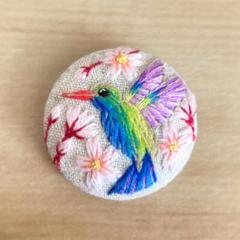 2025年最新】鳥ブローチ 手刺繍の人気アイテム - メルカリ