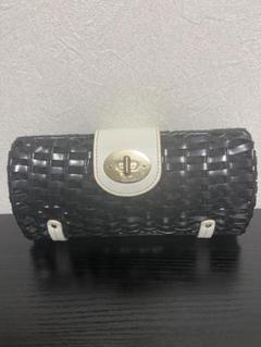 KATE SPADE カゴ クラッチ 筒型 編み込み ブラック ホワイト