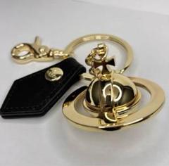 Vivienne Westwood ラウンドオーブキーホルダー　ガンメタ Vivienne Westwood｜ラウンドオーブキーホルダー ガンメタ