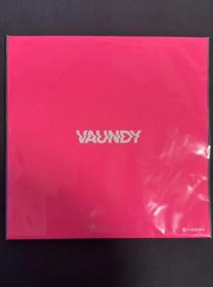 Vaundy、レコードの日に初のアナログ盤『strobo＋』をリリース
