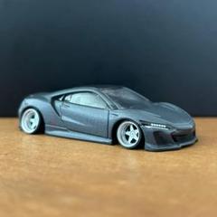 トミカプレミアム NSX 深リム ローダウン マフラー2本出し 1/64
