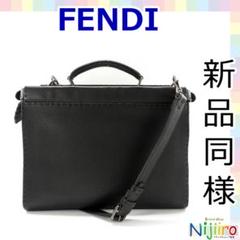 【ほぼ新品】フェンディ ビジネスバッグ セレリア ピーカブー バック 1565 ほぼ新品】フェンディ ビジネスバッグ セレリア ピーカブー