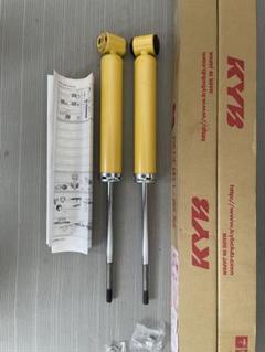 新品未使用　バモス　ホビオ　カヤバ　ローファースポーツ　リアショック　最終値下げ 新品未使用 バモス ホビオ カヤバ ローファースポーツ リア