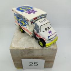 トミカ　カーズ ミニカー 24台セット　ドクターダメージなど… トミカ カーズ ミニカー 24台セット ドクターダメージなど