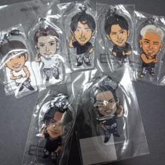 オンラインガチャ 新体制 岩田剛典 アクリルキーホルダー レア おまけ付き☆ 岩田剛典 アクリルキーホルダー - メルカリ
