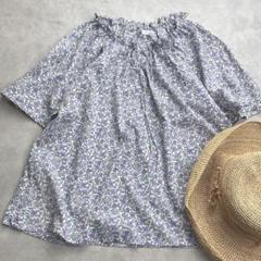 ユ*ラ様 新品未使用タグ付き　HUG O WaR　ハグオーワー　半袖小花柄スモッ 楽天市場】hug o war(ハグオーワー)の通販