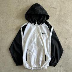 [激レア]90s NIKE 刺繍ロゴ nylon jacket 白タグ tech 激レア]90s NIKE 刺繍ロゴ nylon jacket 白タグ - メルカリ