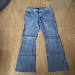 フレアパンツ ライトブルー カットオフ裾