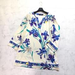 近年美品　LEONARD レオナール 美しい花柄　チュニック　ブラウス 44 近年美品 LEONARD レオナール 美しい花柄 チュニック ブラウス