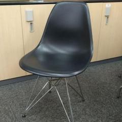希少 イームズシェルチェア ブラック エッフェルベース vitraハーマンミラー