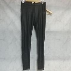 F21 フェイクレザーレギンス 黒