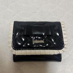 pium 財布 黒