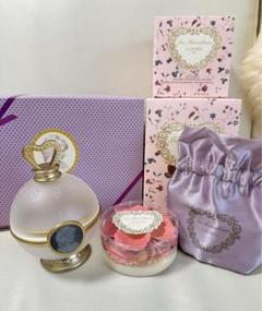 LADUREE チーク 6周年 限定 オウム キバタン LADUREE チーク 6周年 限定 オウム キバタン