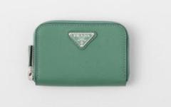 専用　PRADA コインケース　サルビアグリーン 専用 PRADA コインケース サルビアグリーン - メルカリ